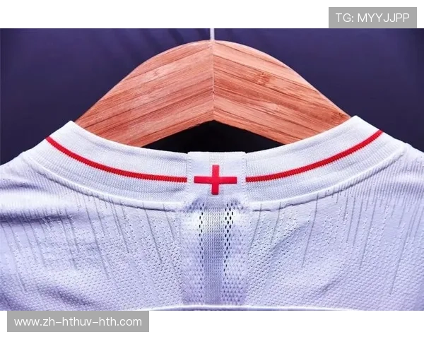 英超球队2018赛季的队服设计与品牌合作 . 英超球队2018赛季的队服设计与品牌合作 .